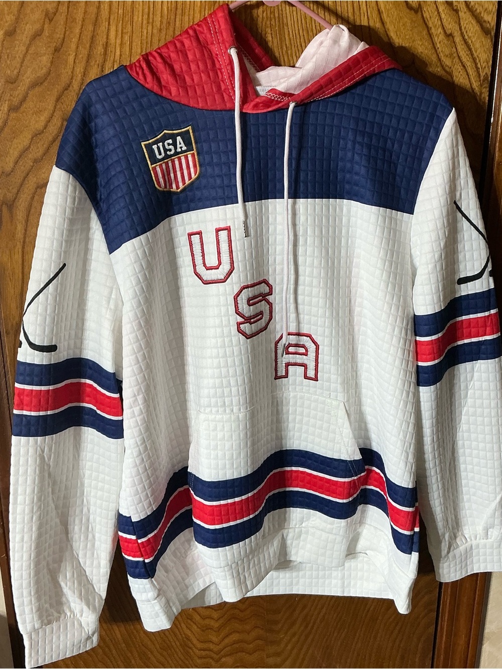 USA Graphic Quilted Hooded Sweater - White, Navy & Red